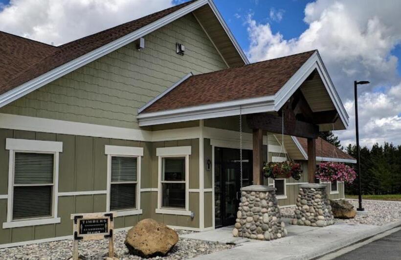 אתר נופש Getaways At Timbers At Island Park Village