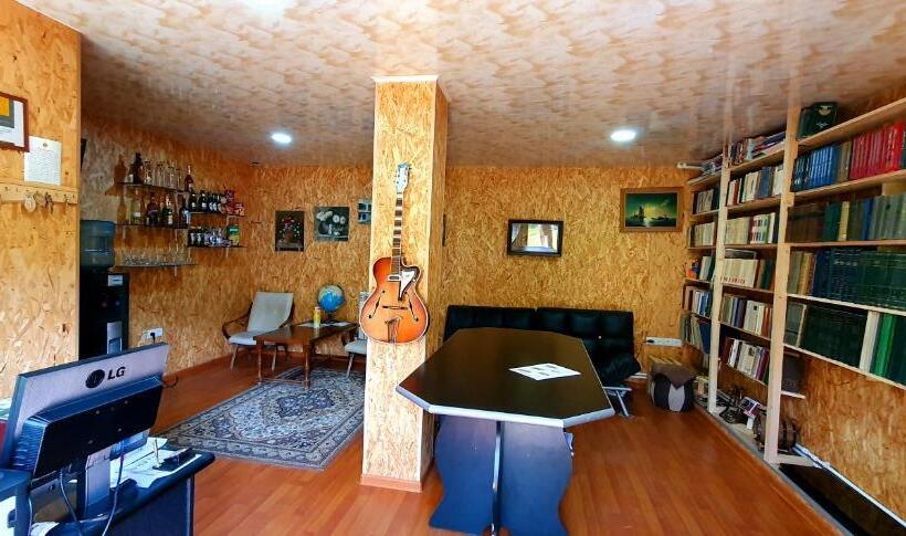 Restland Dilijan Family