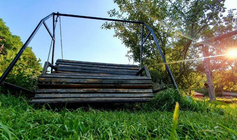 Restland Dilijan Family