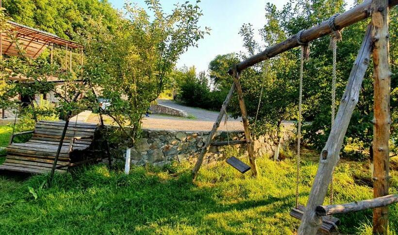 Restland Dilijan Family