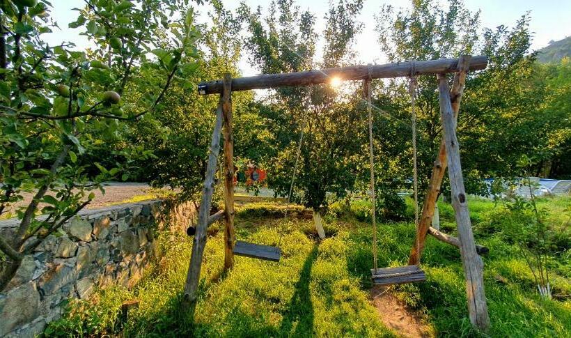 Restland Dilijan Family