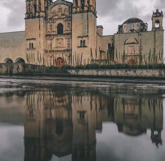 Suites Parador Santo Domingo De G