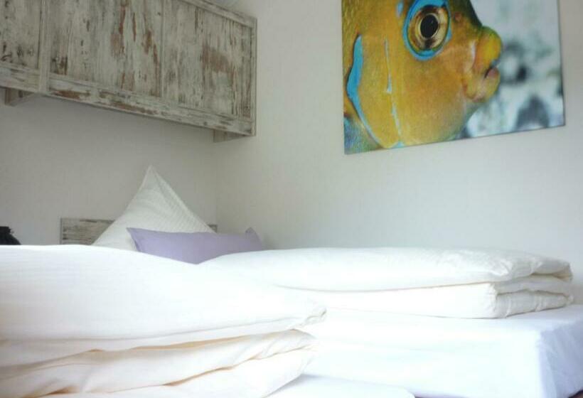 Zu Jeddelohs Bungalows & Apartments  Adult Friendly