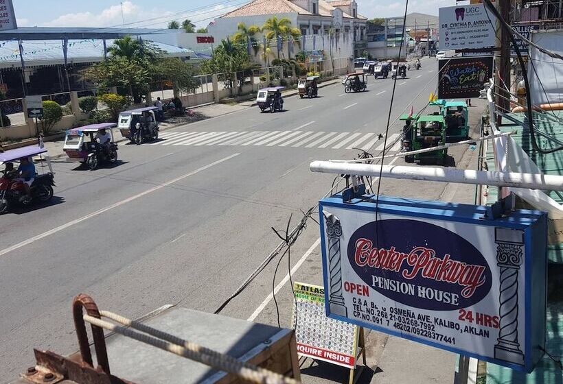 هاستل Center Parkway Pension House