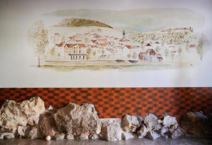 הוסטל Gasthof Mittendorfer