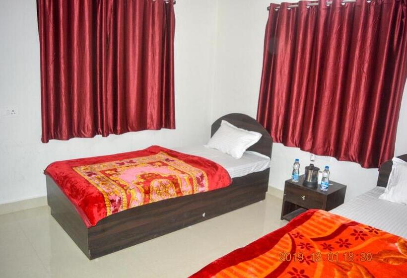 הוסטל Gaurav Guest House