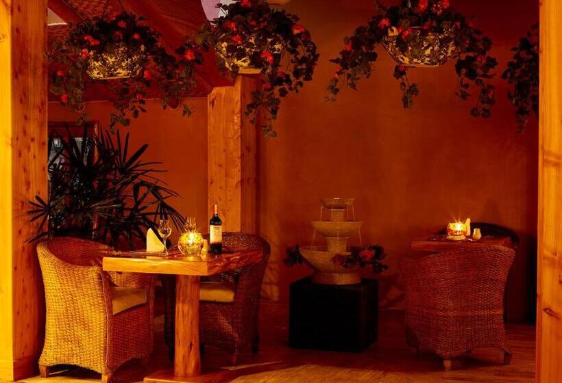 Общежитие Hosteria Cabanas Del Lago