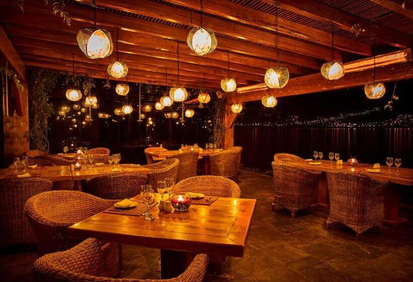 Общежитие Hosteria Cabanas Del Lago