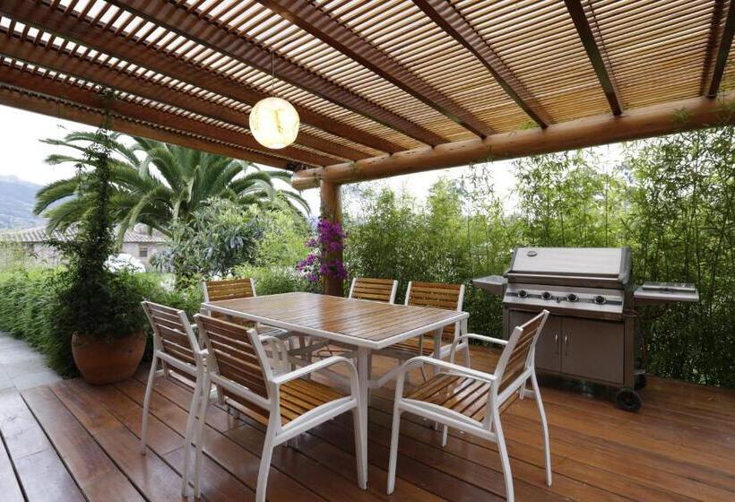 Общежитие Hosteria Cabanas Del Lago