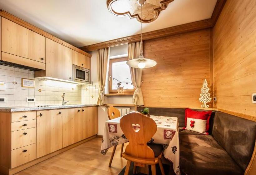 Apartments Chalet Maria