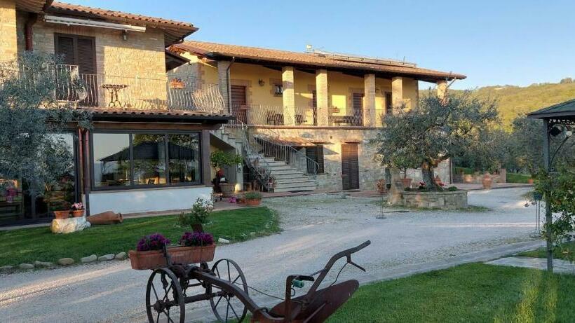 בית מלון כפרי Agriturismo La Rocca Assisi