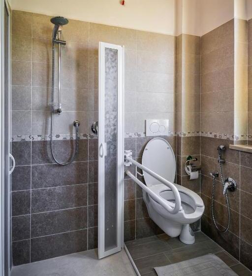 Отель Agriturismo La Rosa Montefalco