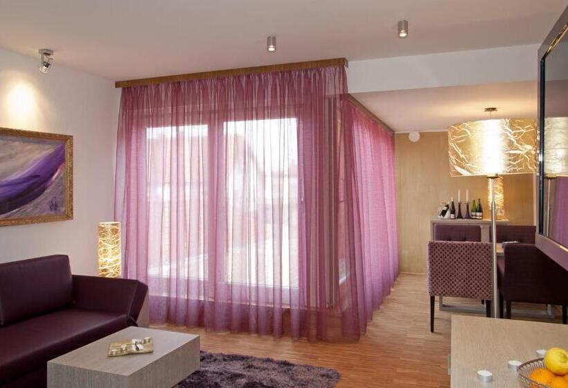 ホテル Deluxe Apartment Sonnleitner   Adults Only
