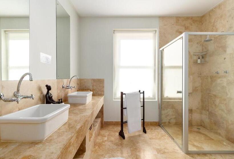 هتل La Terra De Luc