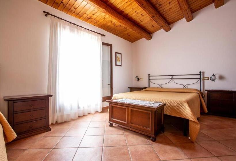 ホテル La Vignazza B&b