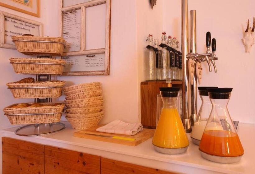 فندق Landhaus Bromm