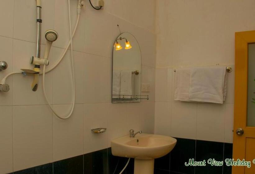 Отель Mount View Holiday Resort