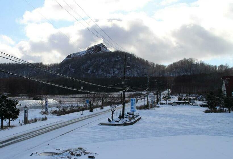 Pensjonat ホテル中の島別館