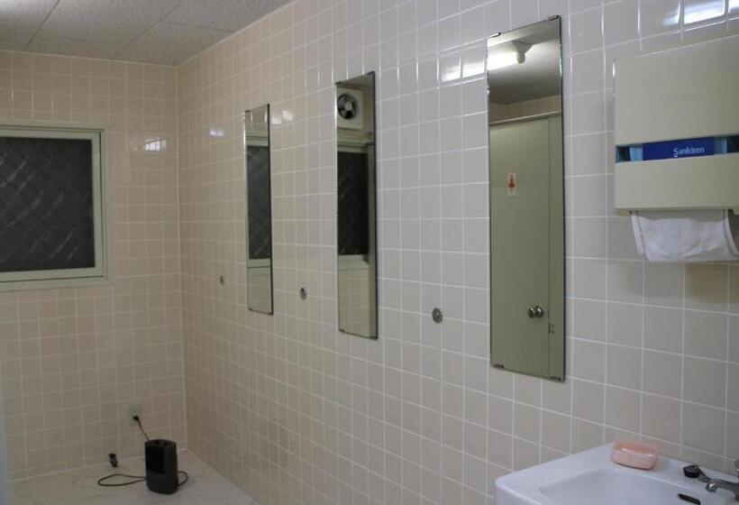 Pensjonat ホテル中の島別館