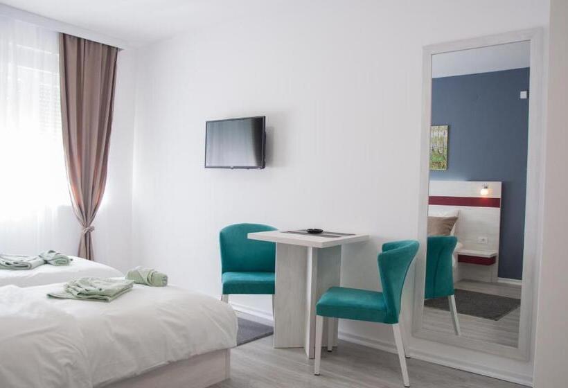 پانسیون Apartmani Banja Spa