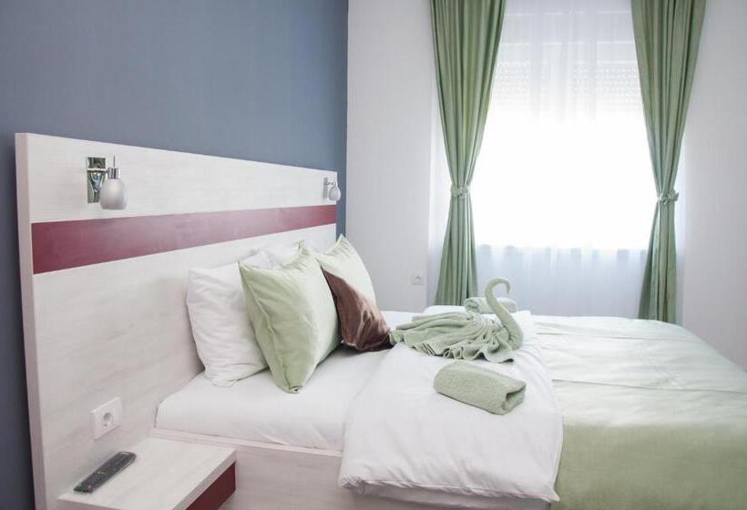 پانسیون Apartmani Banja Spa