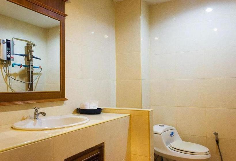 펜션 Baan Natacha Beachfront Guesthouse