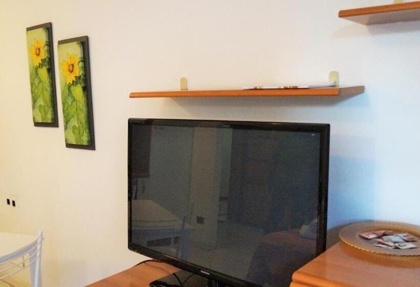 پانسیون Caravaggio Apartments