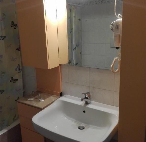 پانسیون Caravaggio Apartments