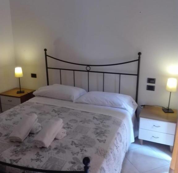 پانسیون Caravaggio Apartments