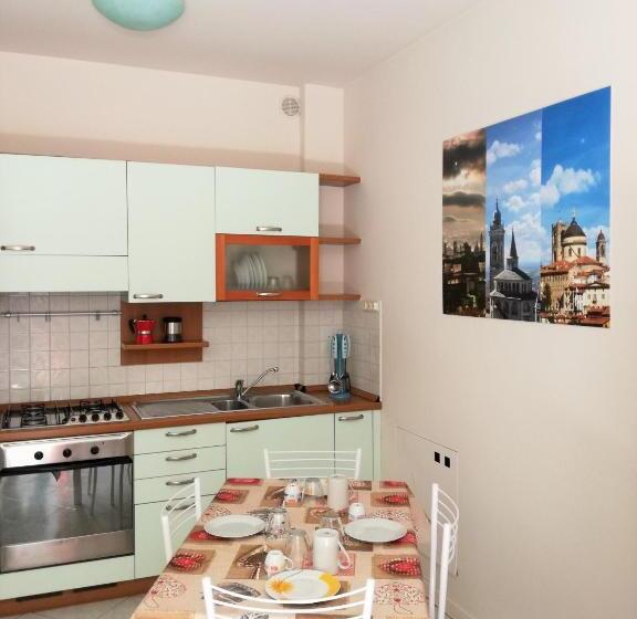 پانسیون Caravaggio Apartments