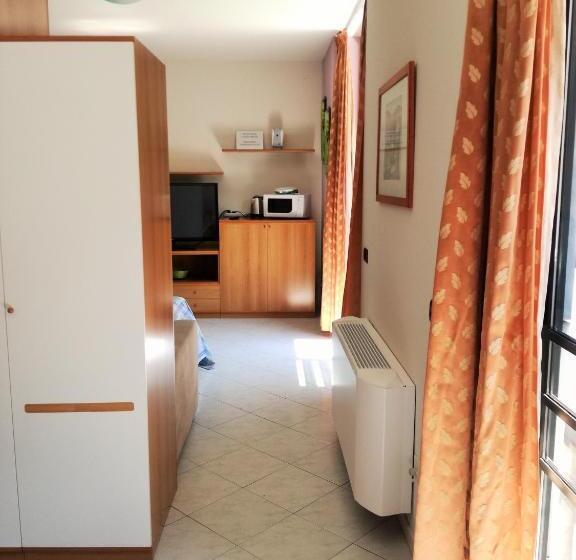 پانسیون Caravaggio Apartments