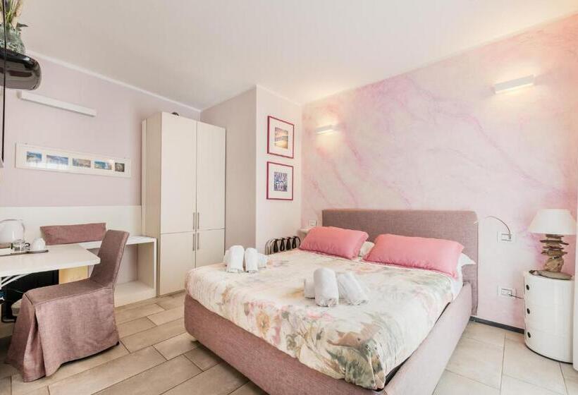 ペンション Casa Catò