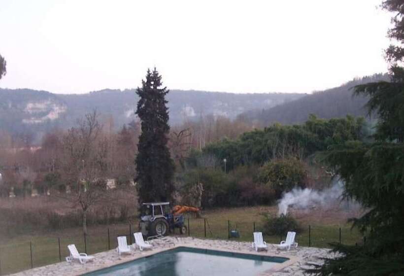 بنسيون Chambres D'hôtes Le Menestrel