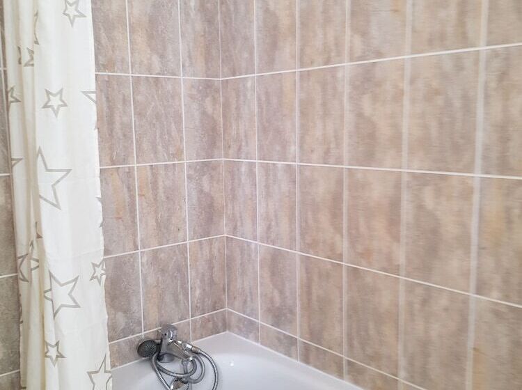 بنسيون Chambres D'hôtes Le Menestrel