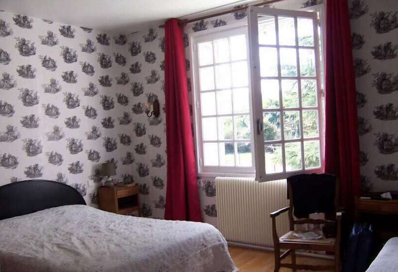 بنسيون Chambres D'hôtes Le Menestrel