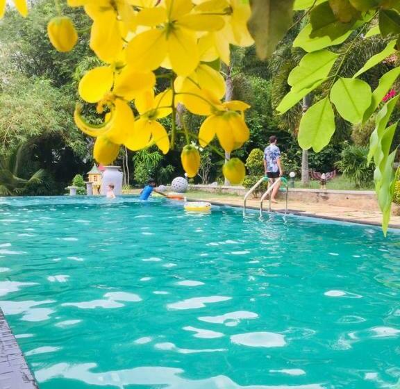 ペンション Eagles Nest Cabanas