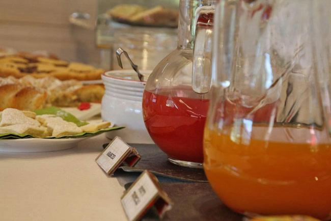 פנסיון Garni Sayonara