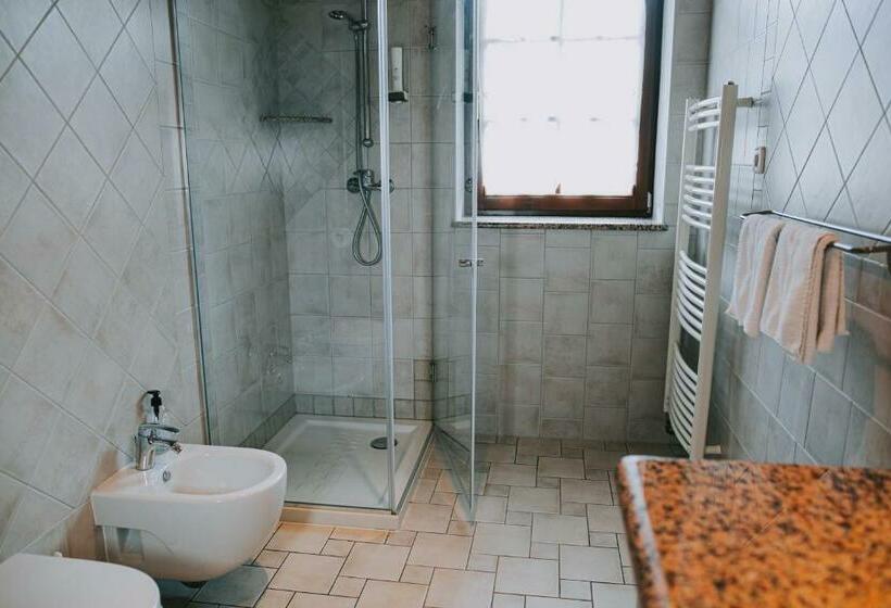 پانسیون Gostilna Pri Martinu