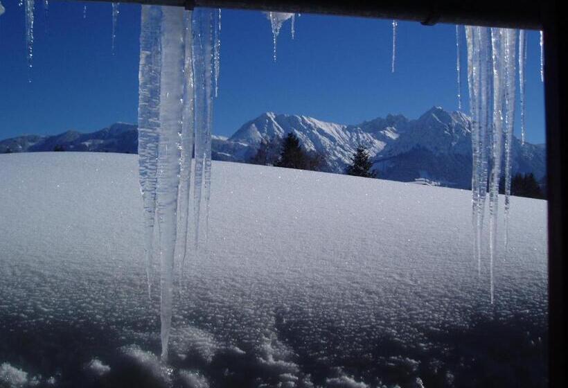 بنسيون Gästehaus Christa