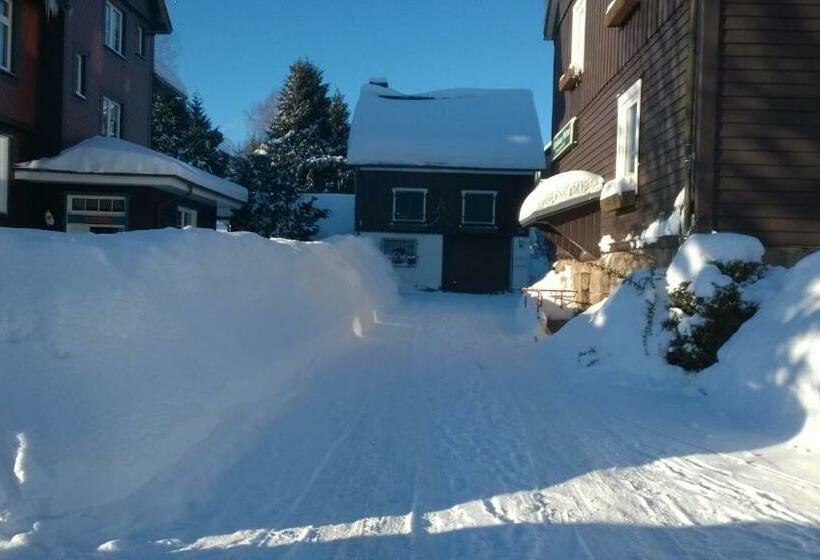 بنسيون Gästehaus Wetzel