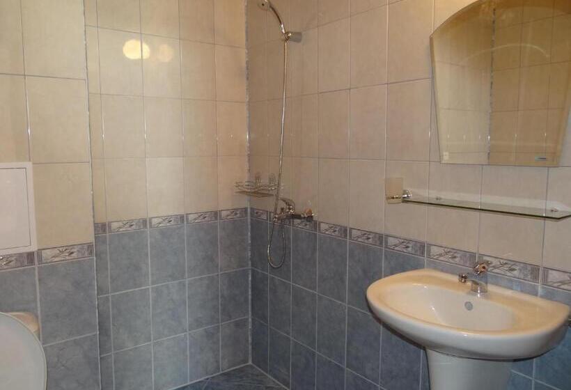 펜션 Guest House Donchevi