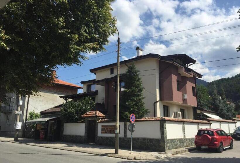 پانسیون Guest House Mira