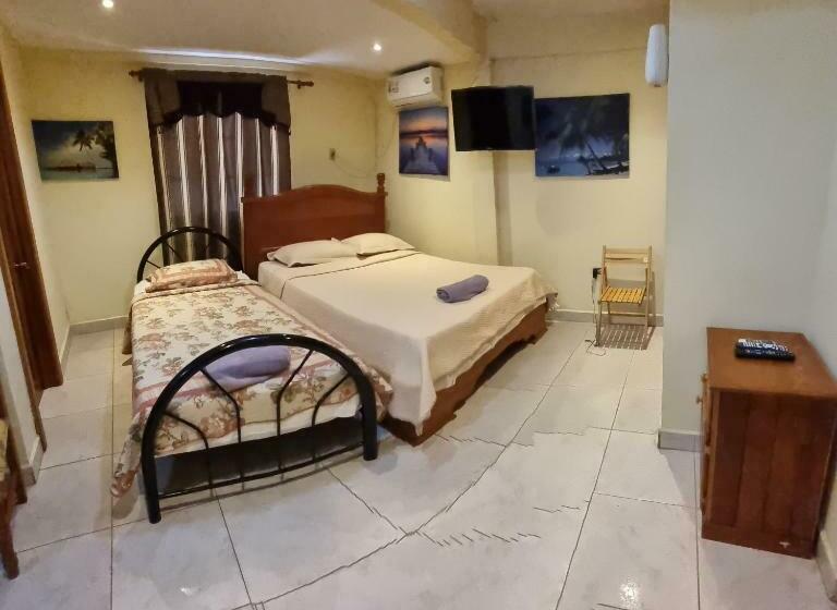 펜션 Hostal Bocas Tropical Paradise