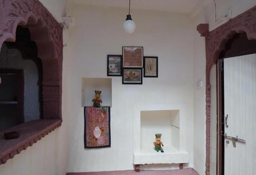 פנסיון Jewel Palace Haweli