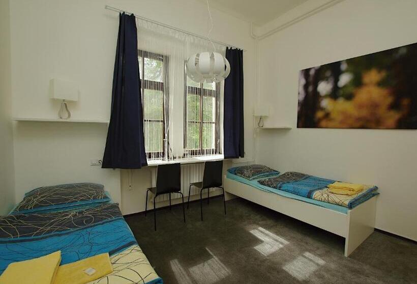 بنسيون Koleje Zamecek