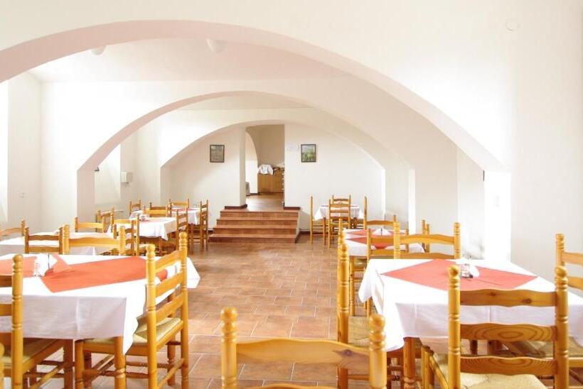 بنسيون Koleje Zamecek