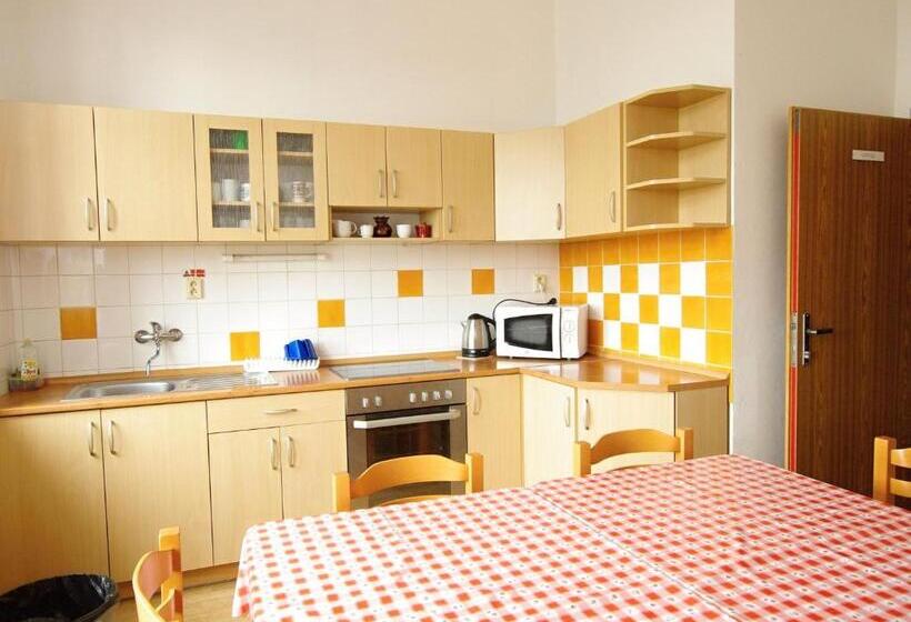 بنسيون Koleje Zamecek