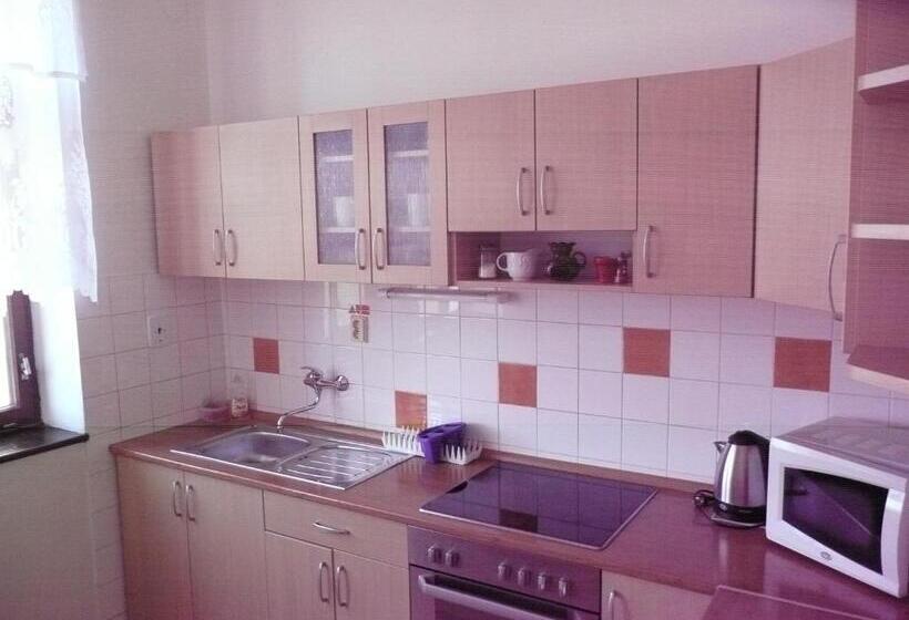 بنسيون Koleje Zamecek