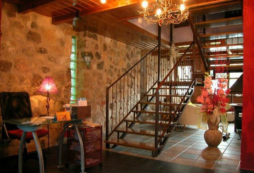 펜션 La Casona De Navaleno