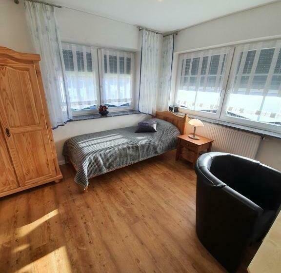 Пансион Landhaus Warndtwald Dependance